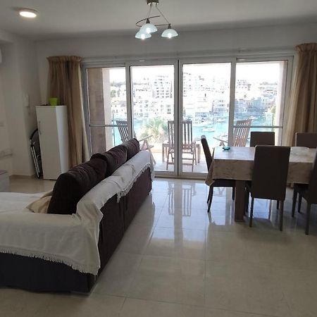 Aquamarine Sea Front Apartments - Third Floor Marsaskala Bagian luar foto